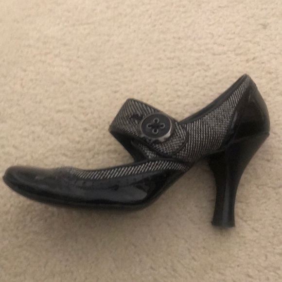 Linea Paolo Pumps - Picture 3 of 8